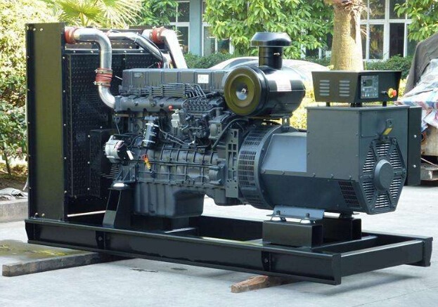 凌云全新本田150kw大型柴油发电机组